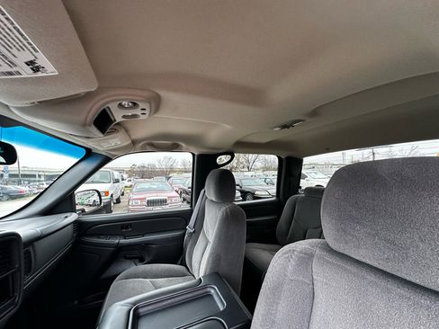 Used 2006 Chevrolet Silverado 1500 LT w/ Light Duty Power Package image 62