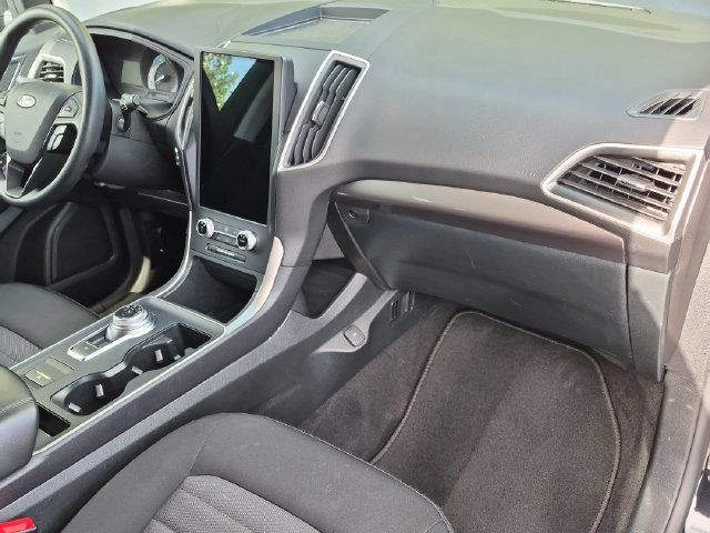 Used 2024 Ford Edge SE AWD/4WD image 20