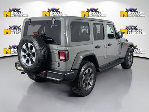 Used 2023 Jeep Wrangler Unlimited Sahara w/ Cold Weather Group AWD/4WD image 5