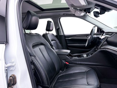 Used 2023 Jeep Grand Cherokee L Limited w/ Trailer Tow Group (B) image 37