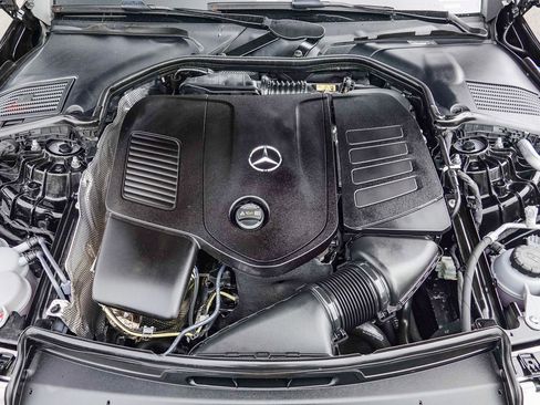 Certified 2025 Mercedes-Benz C 300 Sedan image 28