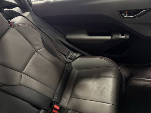 Certified 2024 Subaru Crosstrek 2.5i Limited w/ Crosstrek Mirror Package image 15