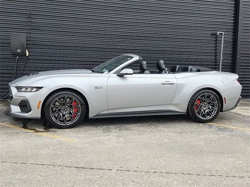 Used 2024 Ford Mustang GT Premium w/ GT Performance Package image 2