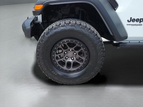 Used 2022 Jeep Wrangler Unlimited Sport image 5