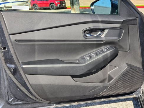 Used 2024 Honda Accord EX image 9