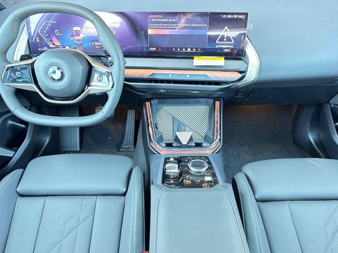 Used 2025 BMW X3 xDrive30i w/ Premium Package image 15