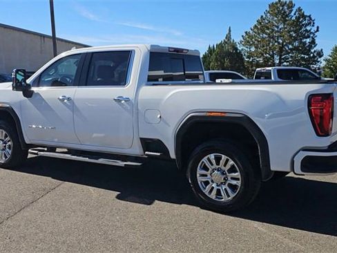 Used 2022 GMC Sierra 2500 Denali image 6