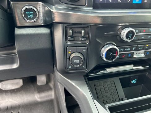 Used 2025 Ford F250 Lariat w/ Lariat Ultimate Package AWD/4WD image 21