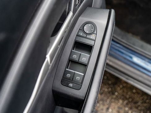 Used 2022 MAZDA CX-30 AWD 2.5 S w/ Select Package image 18