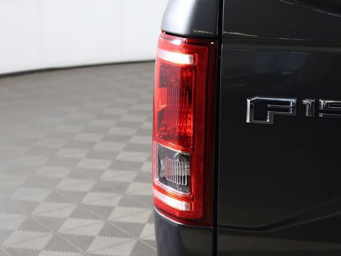 Used 2017 Ford F150 XLT w/ Equipment Group 302A Luxury image 13