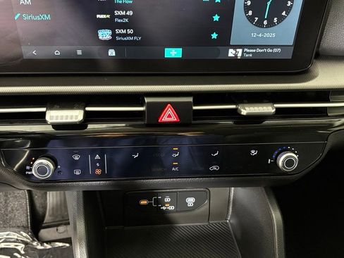 New 2026 Kia Sportage LX image 27