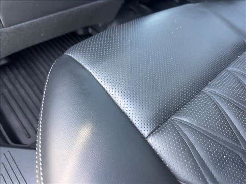 Used 2023 Nissan Rogue Platinum w/ Platinum Premium Package image 14