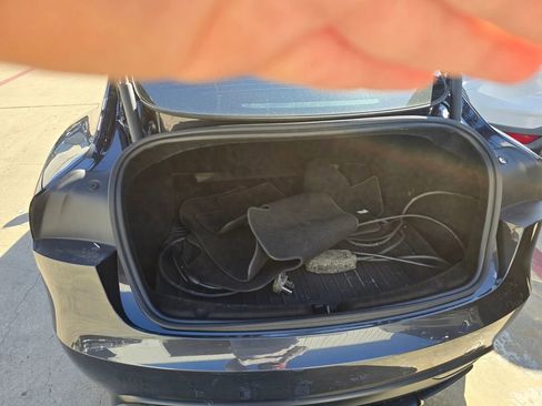 Used 2024 Tesla Model 3 Performance image 20