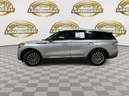 Used 2020 Lincoln Aviator Reserve w/ Equipment Group 201A image 8