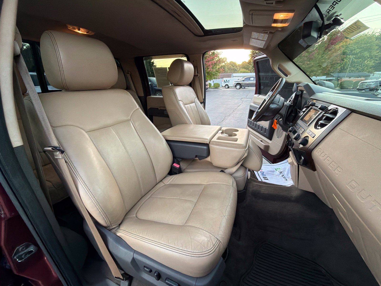 Used 2012 Ford F350 Lariat w/ Lariat Ultimate Pkg AWD/4WD image 29