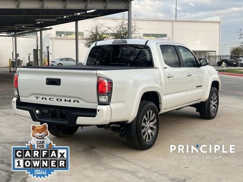 Used 2022 Toyota Tacoma Limited AWD/4WD image 10