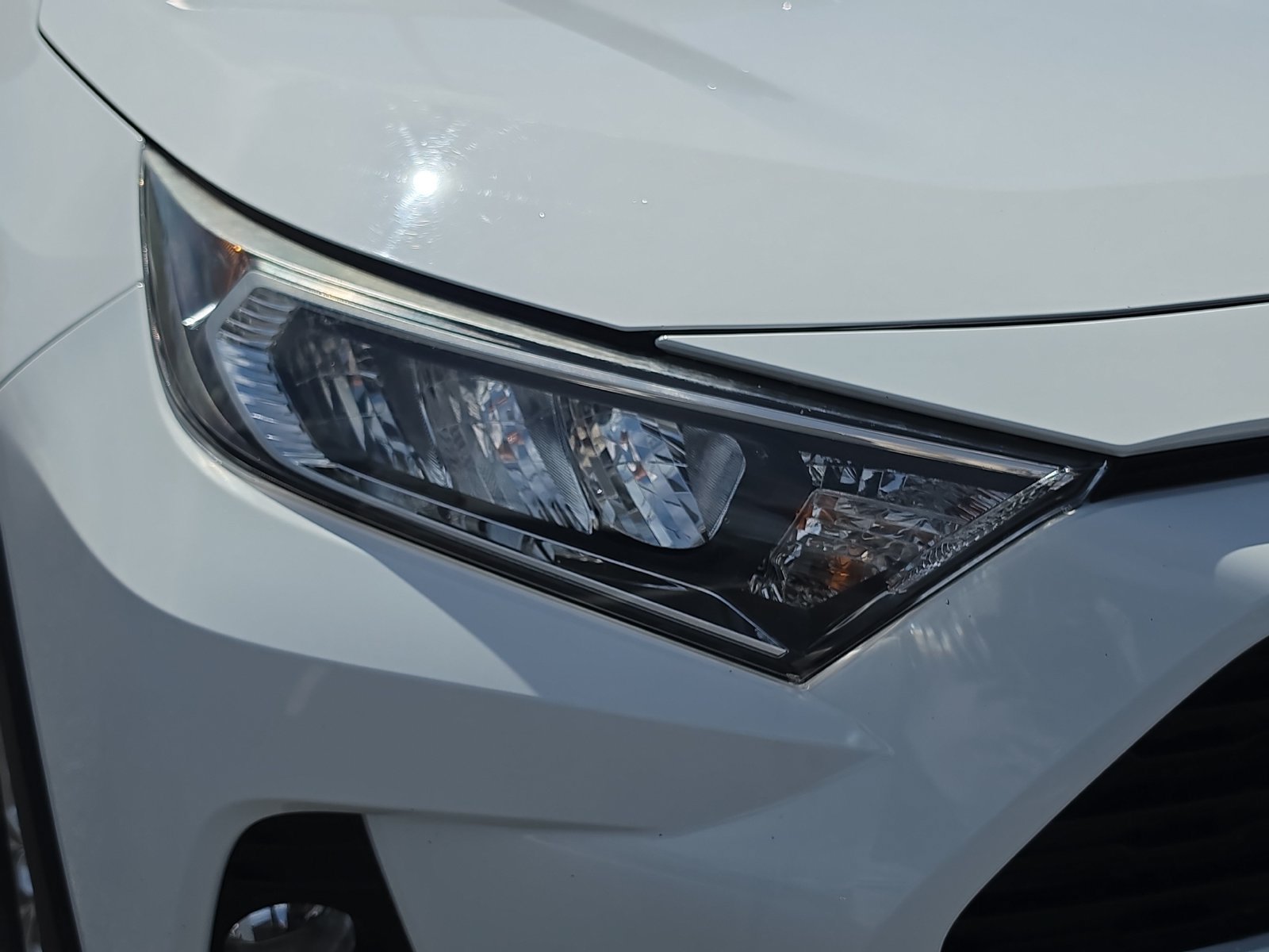 Used 2019 Toyota RAV4 XLE w/ Convenience Package AWD/4WD image 7