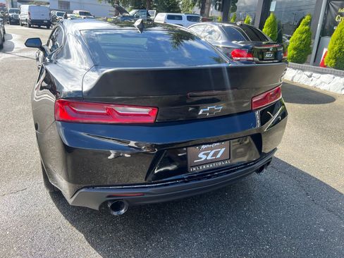 Used 2017 Chevrolet Camaro LT image 7