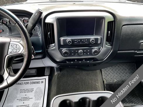 Used 2015 Chevrolet Silverado 1500 LT w/ LT Convenience Package AWD/4WD image 6