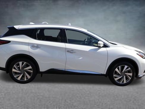 Used 2020 Nissan Murano SL w/ Cargo Package AWD/4WD image 2