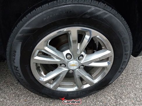 Used 2017 Chevrolet Equinox LT image 13