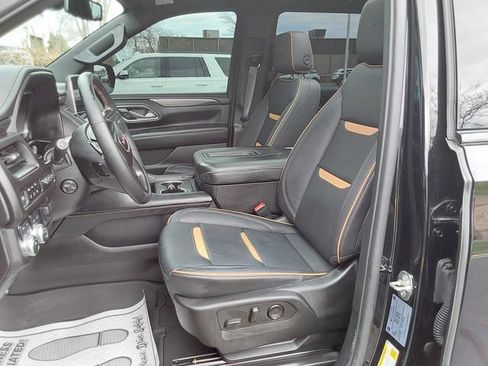 Used 2024 GMC Yukon AT4 w/ Technology Package AWD/4WD image 27