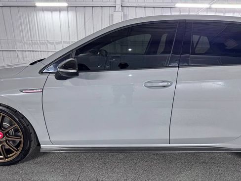 Used 2024 Volkswagen GTI SE FWD image 15