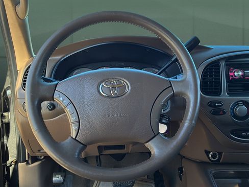 Used 2003 Toyota Sequoia Limited image 14