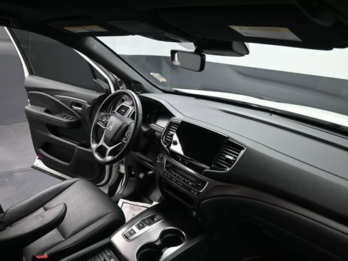 Used 2021 Honda Passport EX-L image 16