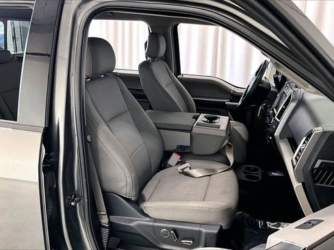 Used 2016 Ford F150 XLT w/ Equipment Group 302A Luxury image 6