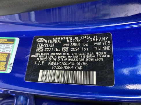 Certified 2023 Hyundai Elantra Limited FWD image 25
