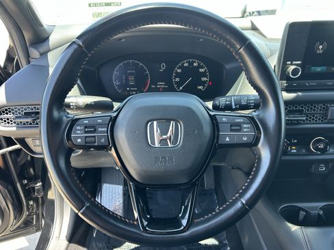 Certified 2025 Honda HR-V Sport image 24
