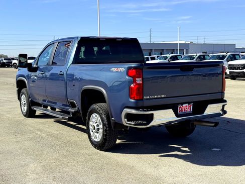Used 2024 Chevrolet Silverado 2500 LT image 9