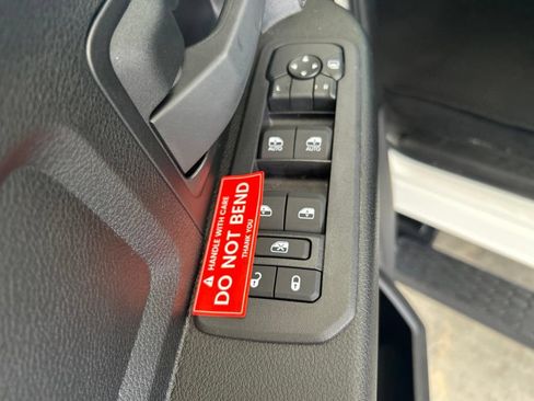 Used 2025 RAM 2500 Tradesman AWD/4WD image 39