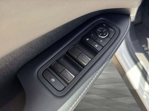 Used 2025 Lexus RX 350 Premium w/ Convenience Package image 23