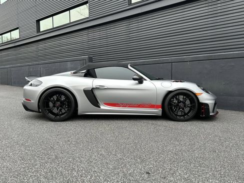 Certified 2025 Porsche 718 Boxster Spyder RS image 11