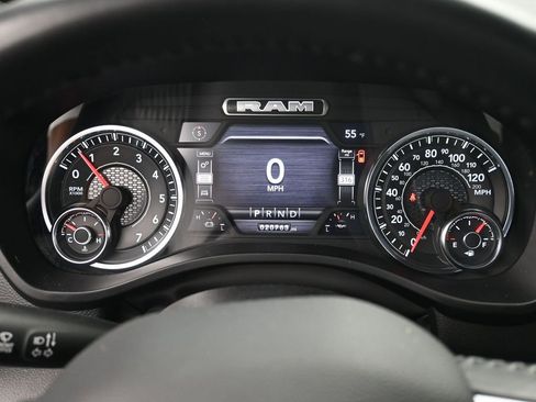 Used 2023 RAM 1500 Big Horn AWD/4WD image 10