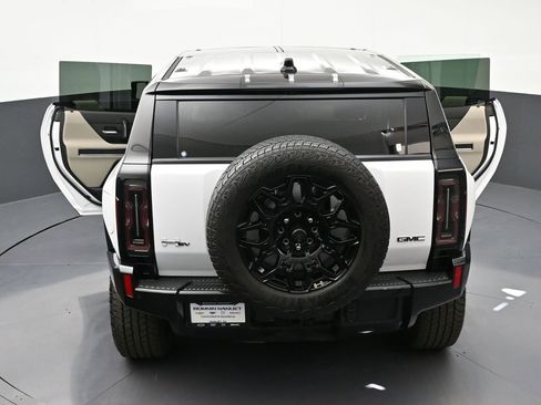 Used 2026 GMC Hummer EV SUV AWD/4WD image 37