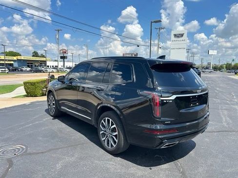 Certified 2024 Cadillac XT6 Sport w/ LPO, Floor Liner Package AWD/4WD image 15