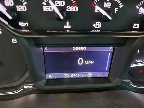 Used 2019 GMC Sierra 1500 SLT AWD/4WD image 2
