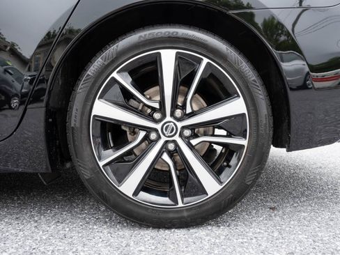 Used 2022 Nissan Maxima SV w/ Floor Mat Group FWD image 37