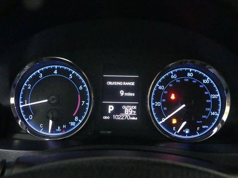 Used 2019 Toyota Corolla LE FWD image 31