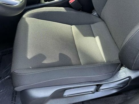 Used 2025 Honda CR-V LX image 13