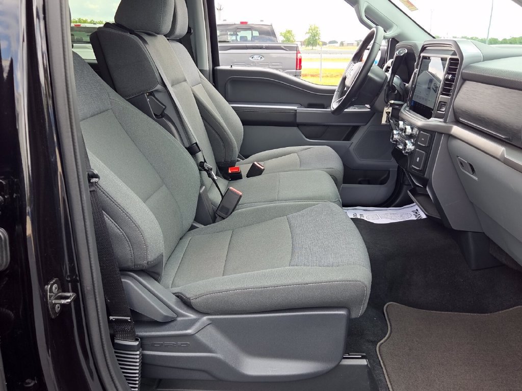 Used 2025 Ford F150 XLT w/ Equipment Group 301A Standard AWD/4WD image 23
