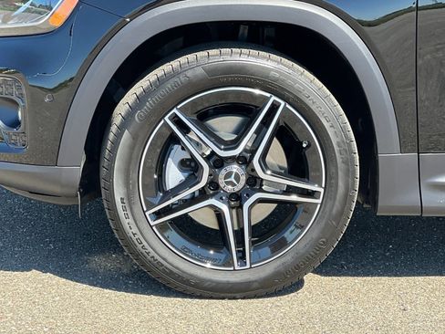 New 2026 Mercedes-Benz GLB 250 4MATIC image 11