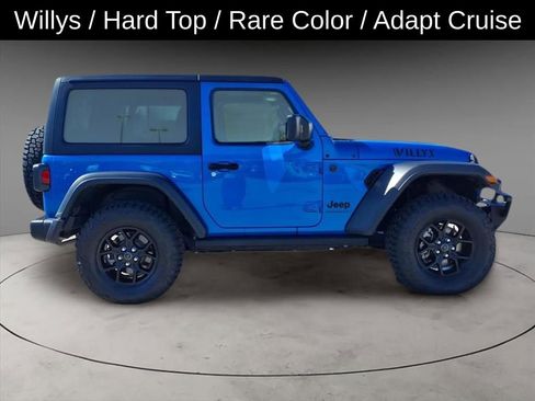Used 2025 Jeep Wrangler Sport image 10