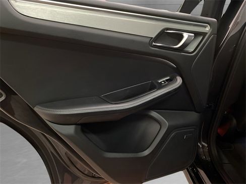 Used 2017 Porsche Macan GTS w/ Premium Package Plus image 58