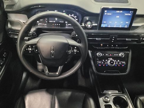 Used 2022 Lincoln Corsair AWD w/ Equipment Group 101A image 22