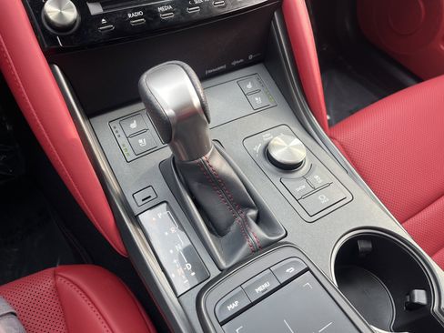 Used 2025 Lexus IS 350 F Sport w/ Navigation Package image 29