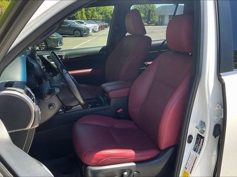Used 2023 Lexus GX 460 Premium w/ Premium Package AWD/4WD image 8